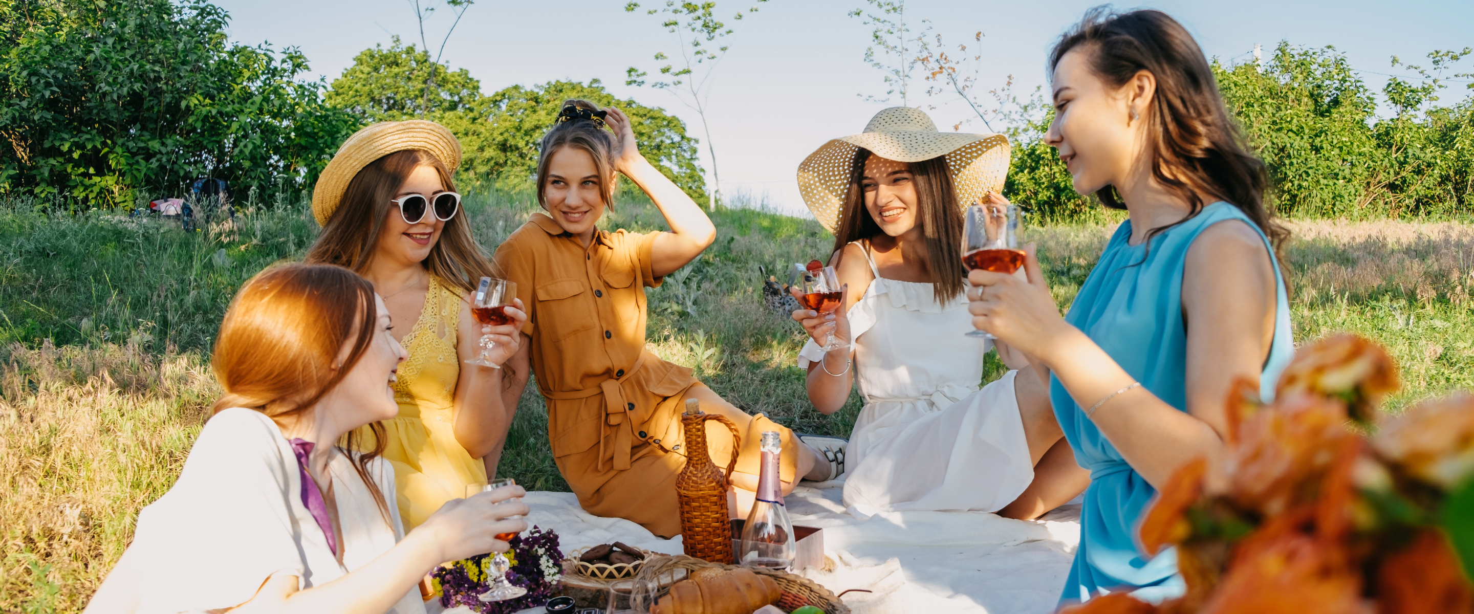 How to Stay Fresh in the Summer (And While Traveling)